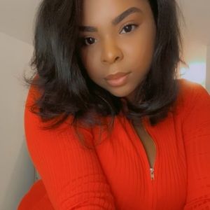 Meet your Posher, Bianca